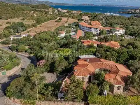 Villa in vendita a Arzachena
