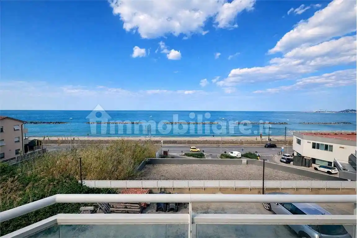 Appartamento in affitto a Ancona