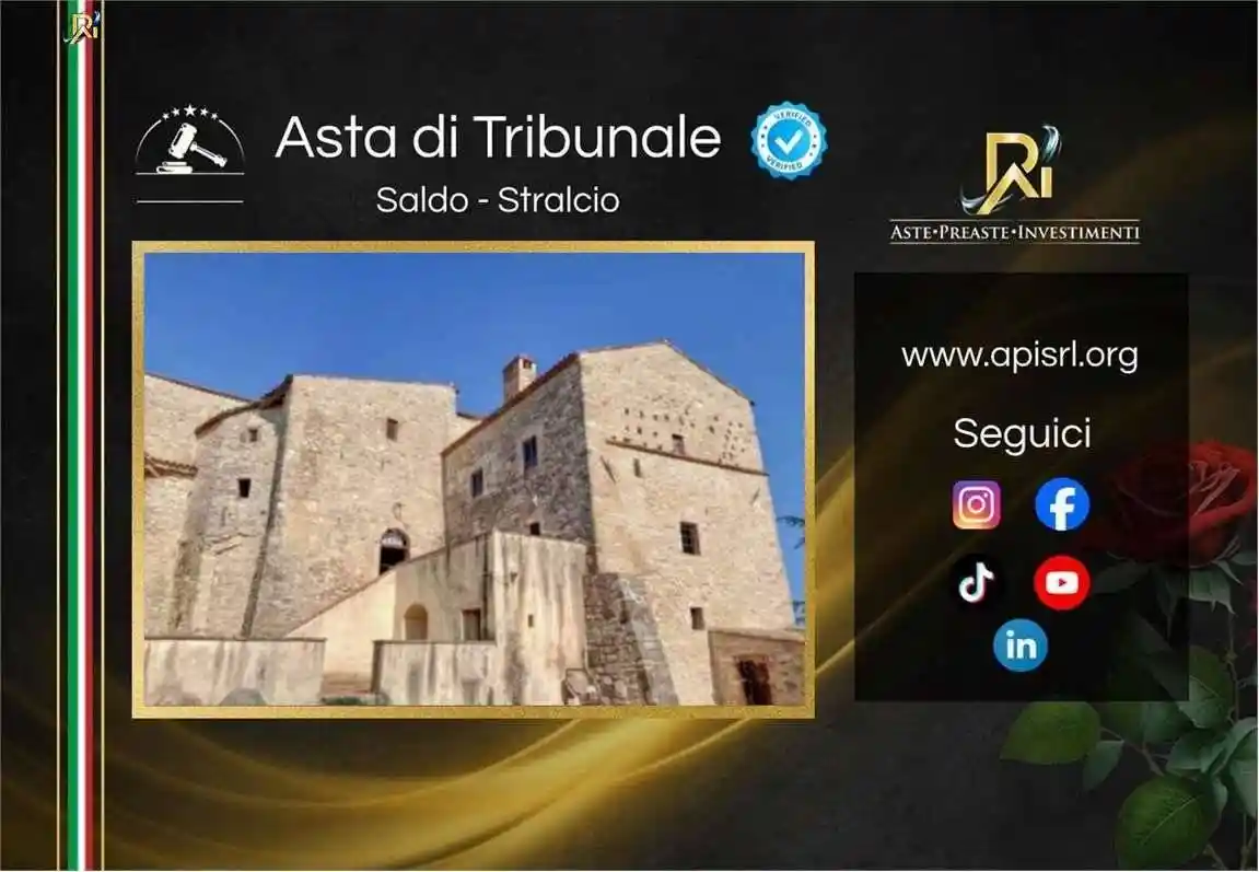 Palazzo - Stabile in vendita a Massa Martana