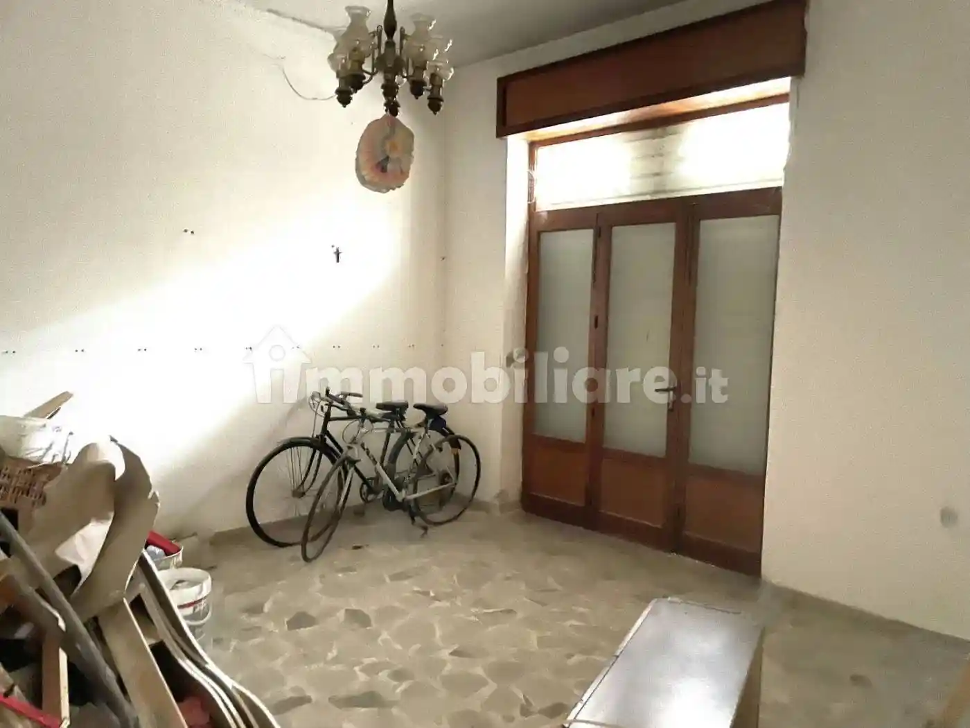 Palazzo - Edificio in vendita a Floridia