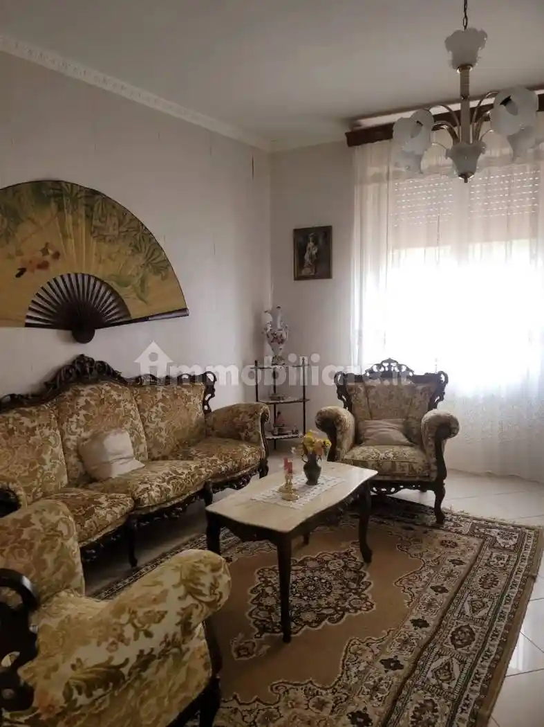 Appartamento in vendita a Santa Caterina Villarmosa