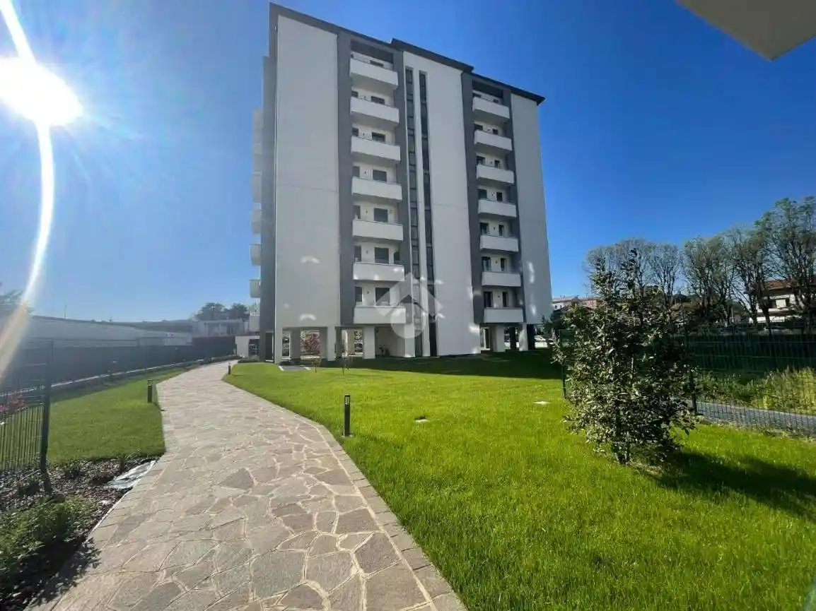 Appartamento in vendita a Saronno