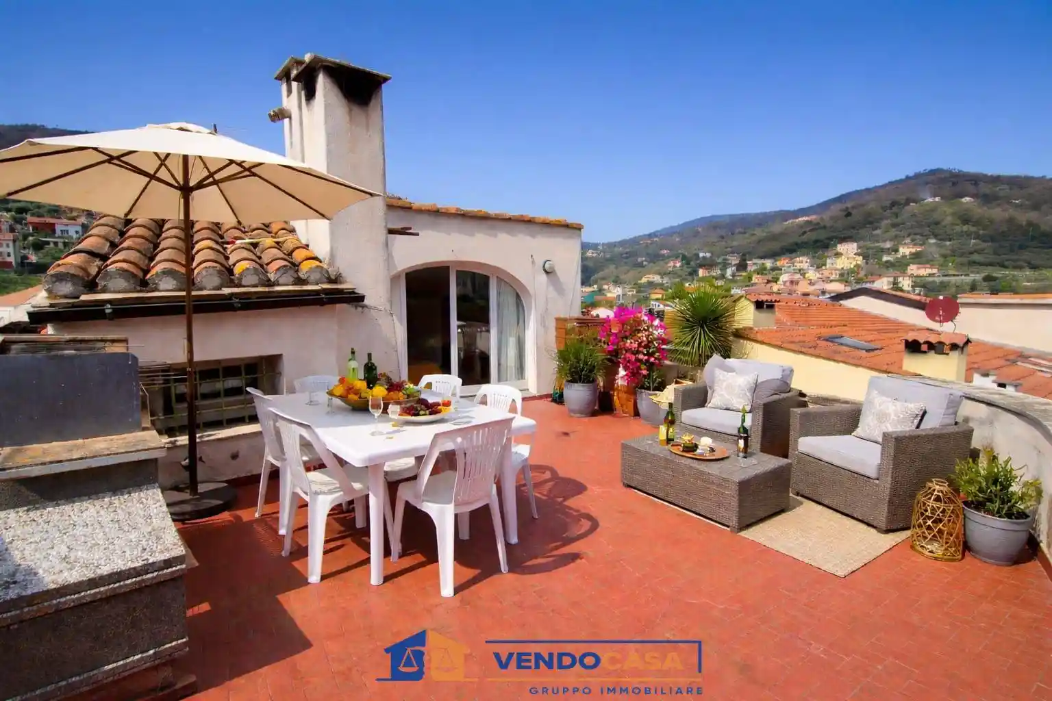 Appartamento in vendita a Calice Ligure