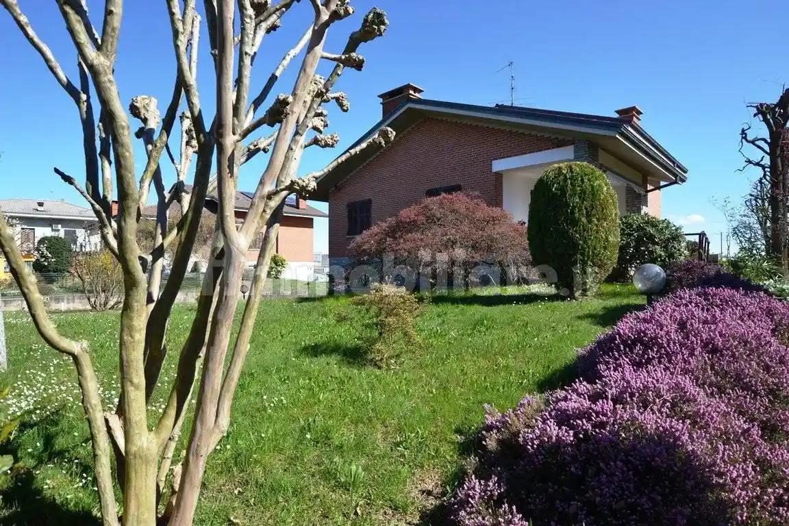 Villa in vendita a Gaglianico
