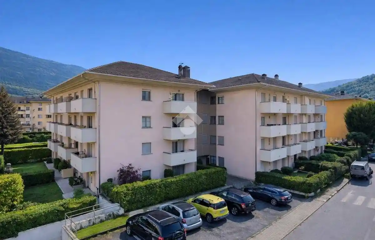 Appartamento in vendita a Sondrio