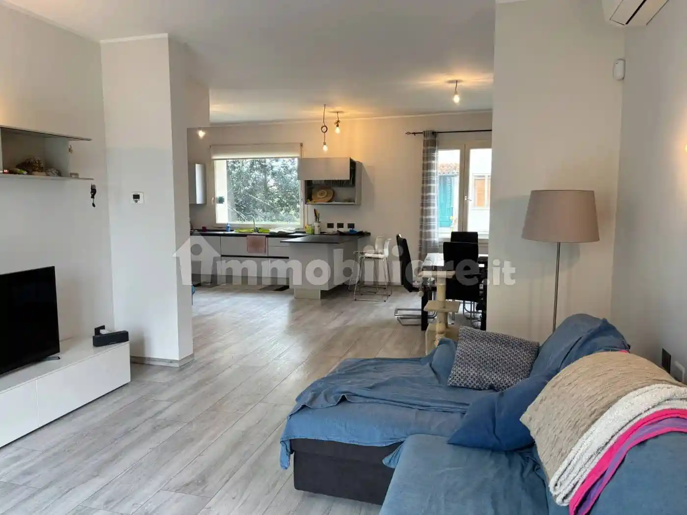 Villa in vendita a Castel San Giovanni