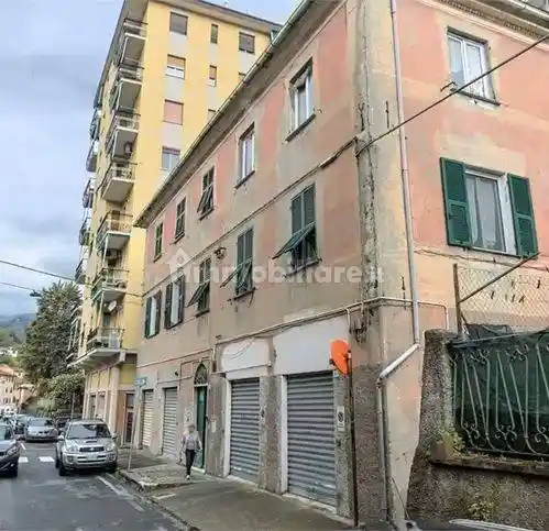 Appartamento in vendita a Campomorone