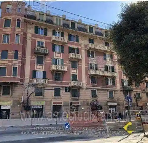 Appartamento in vendita a Genova
