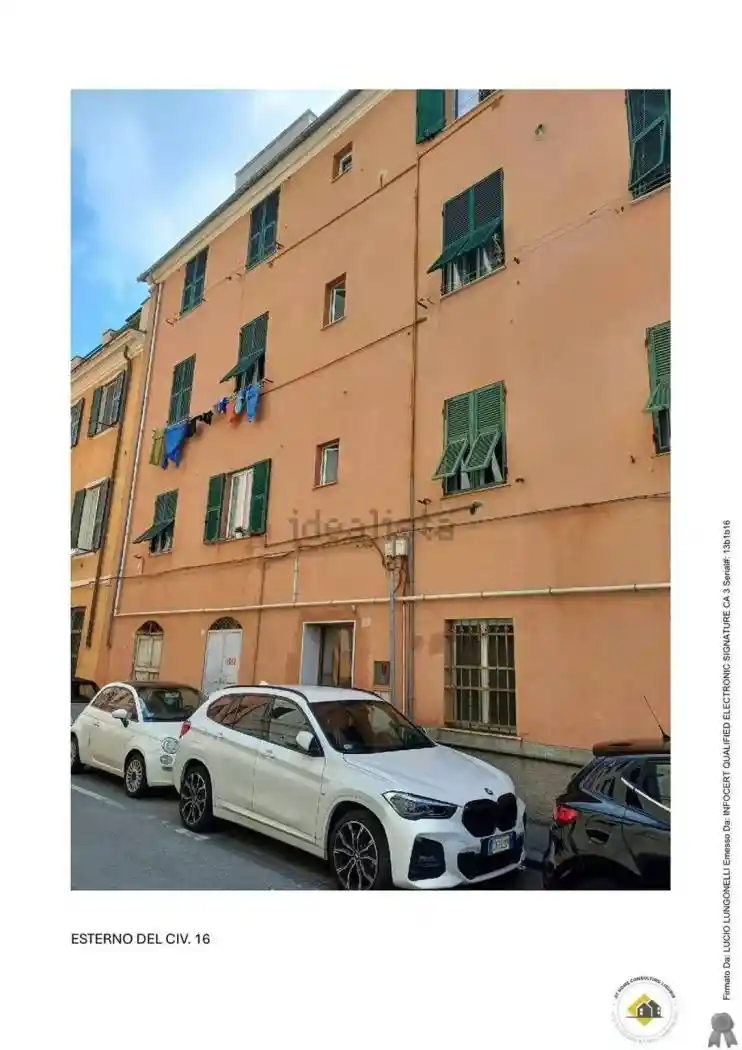Appartamento in vendita a Genova