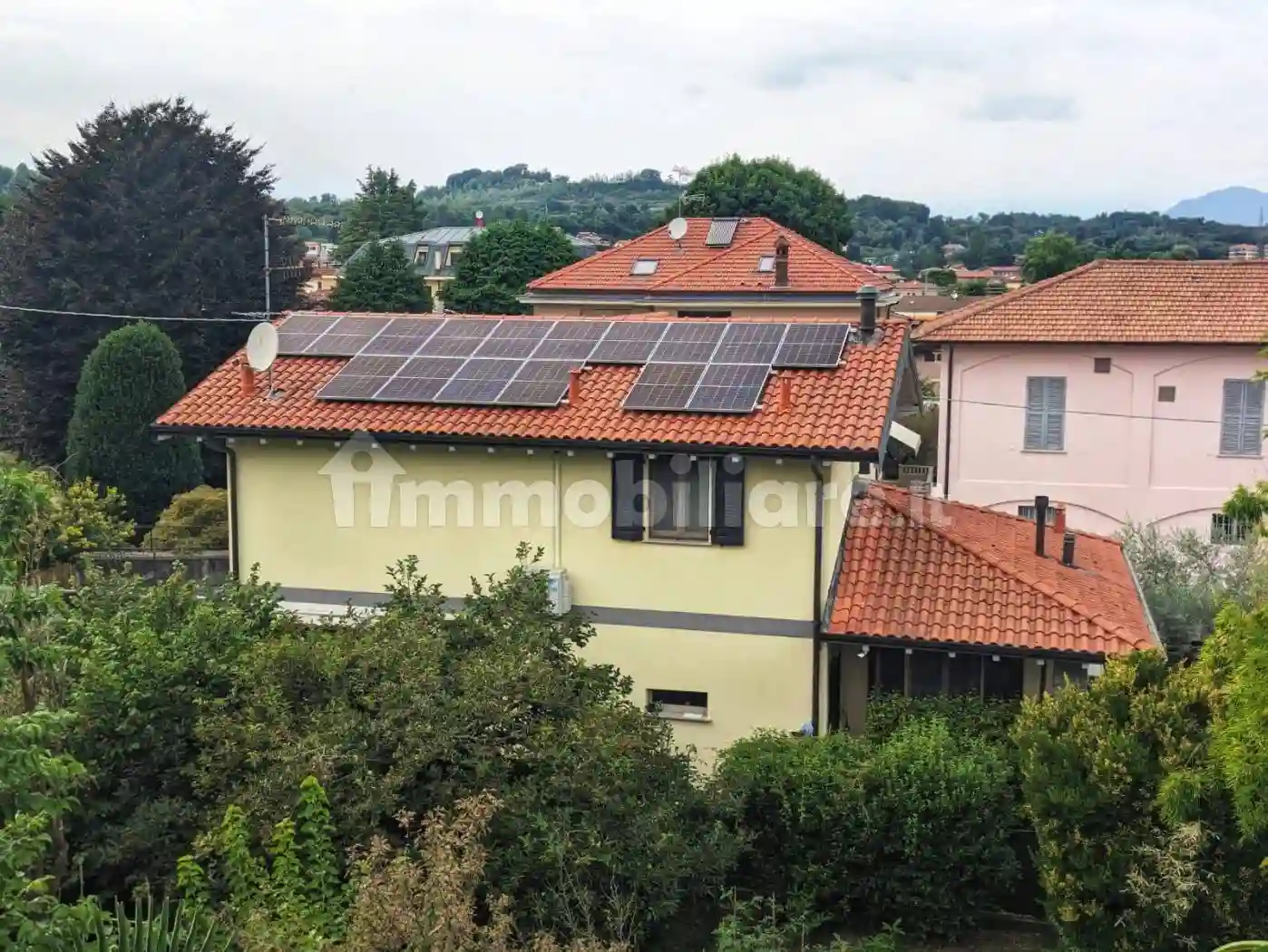 Villa - foto 2