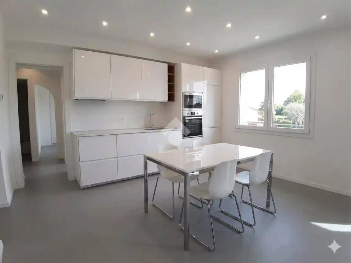 Appartamento in affitto a Caneva