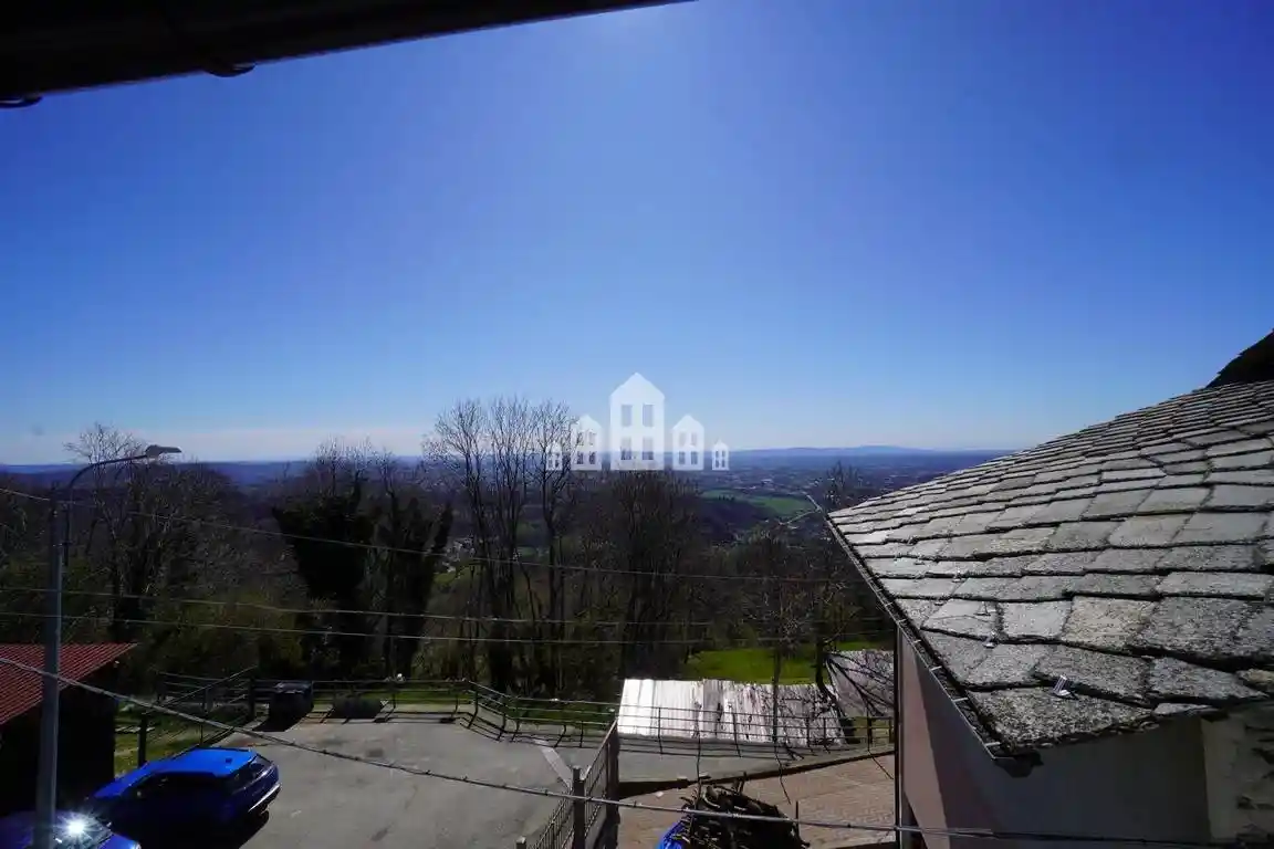 Casa indipendente in vendita a Chiesanuova