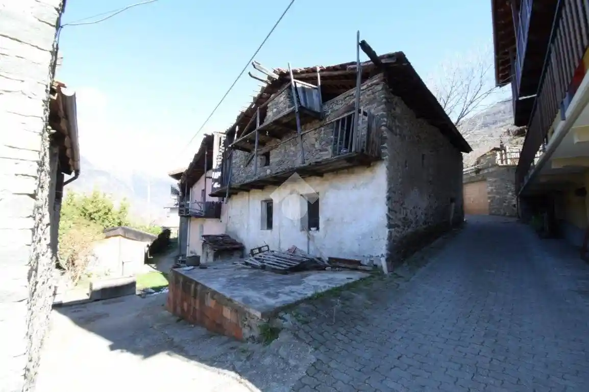 Rustico - Casale in vendita a Pontey