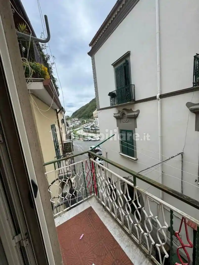 Appartamento in vendita a Vietri sul Mare