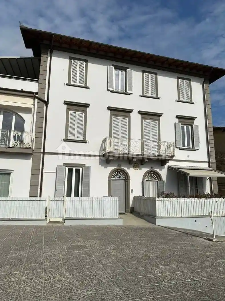 Appartamento in vendita a Signa