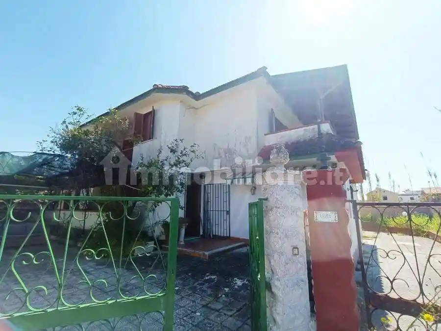 Villetta a schiera in vendita a Castel Volturno