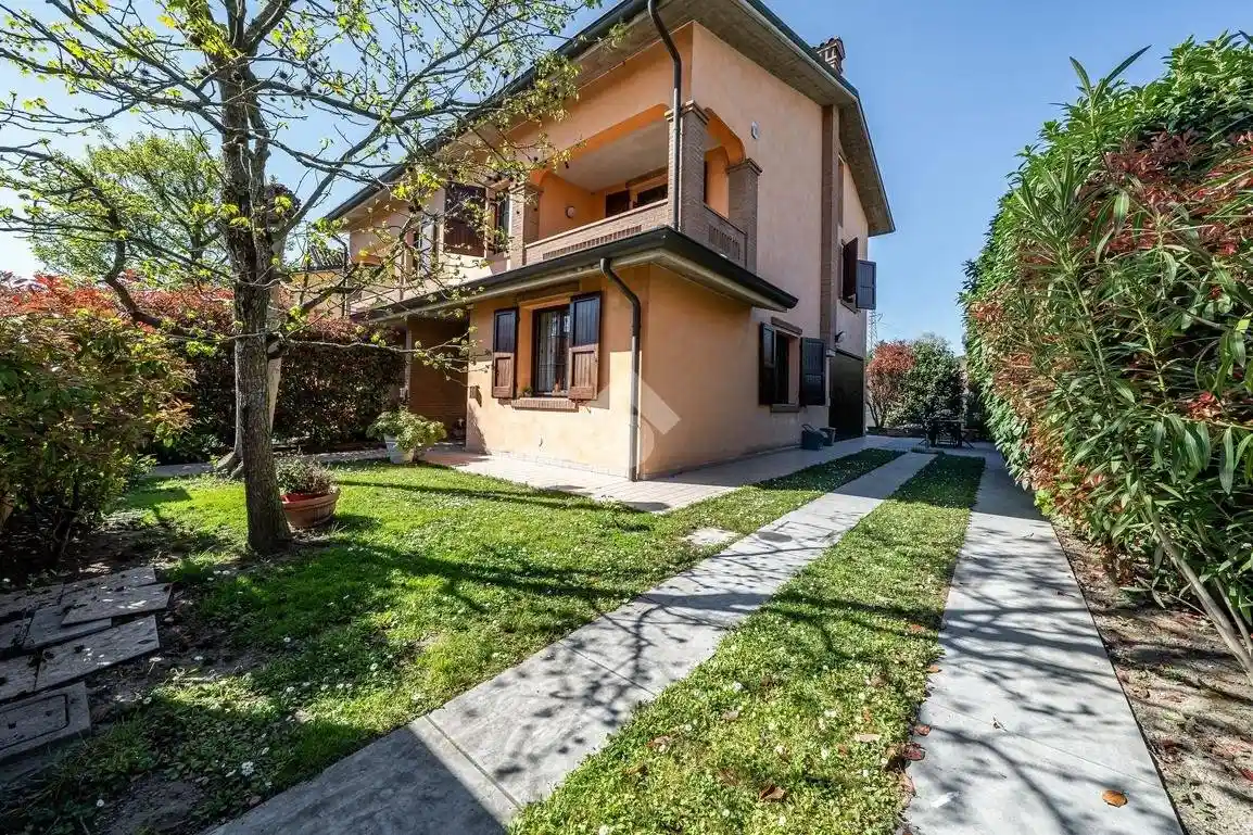 Villetta a schiera in vendita a Rubiera