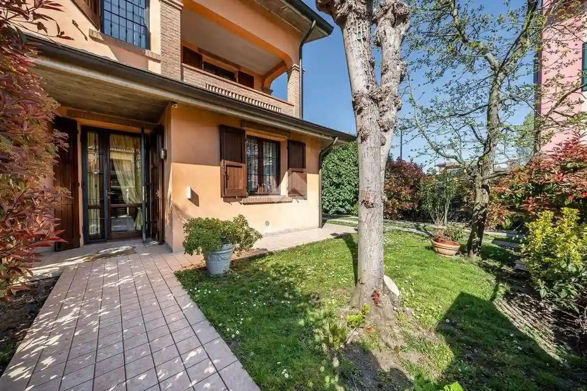 Villetta a schiera - foto 2