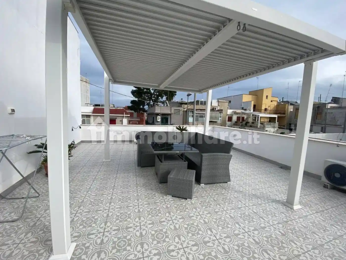 Casa indipendente in vendita a Bari