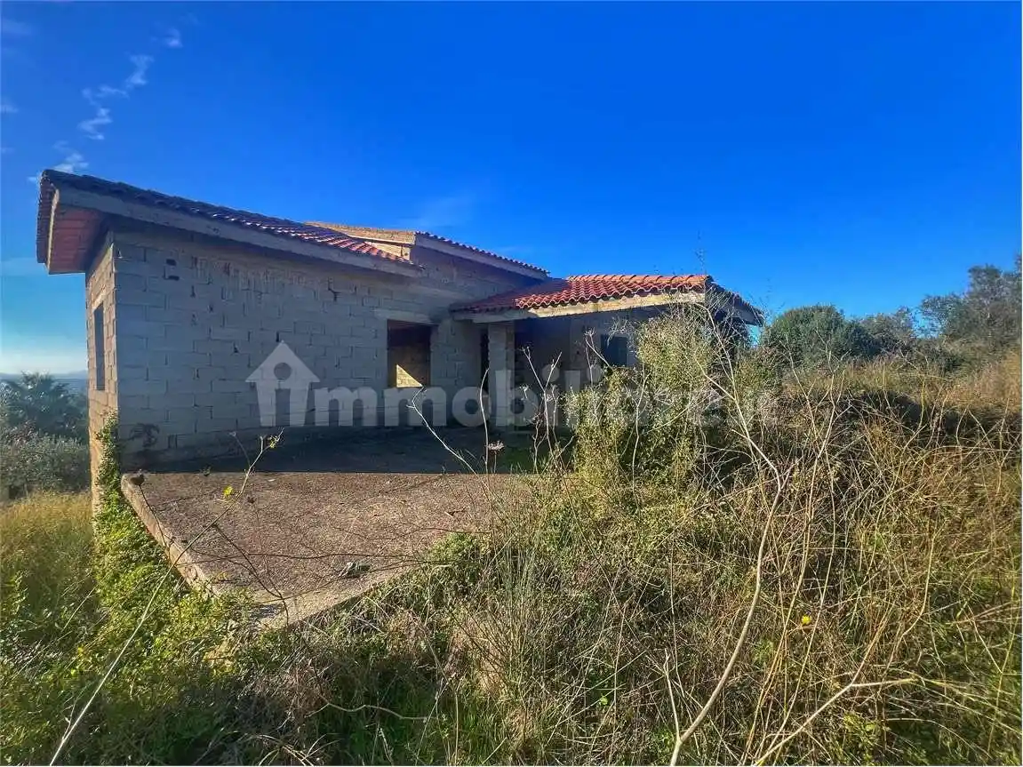 Rustico - Casale in vendita a Sassari