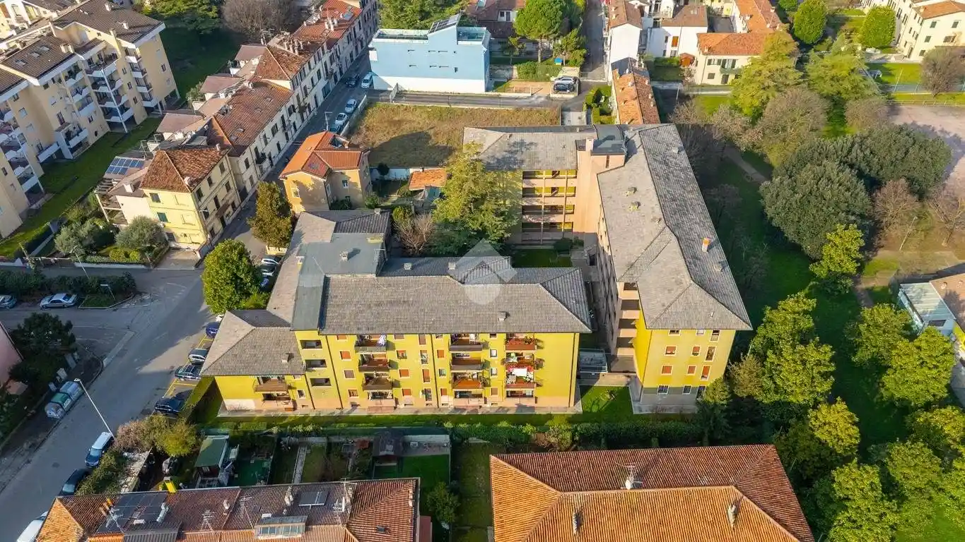 Appartamento in vendita a Verona
