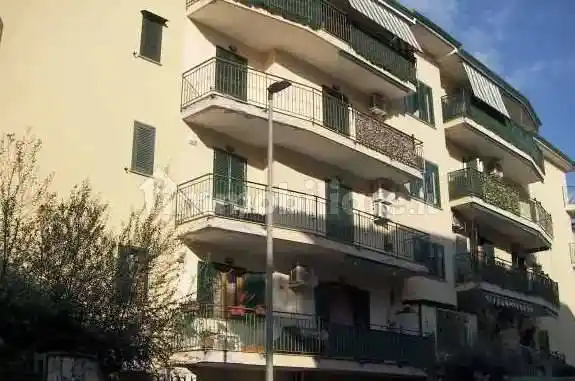 Appartamento in vendita a Orta di Atella