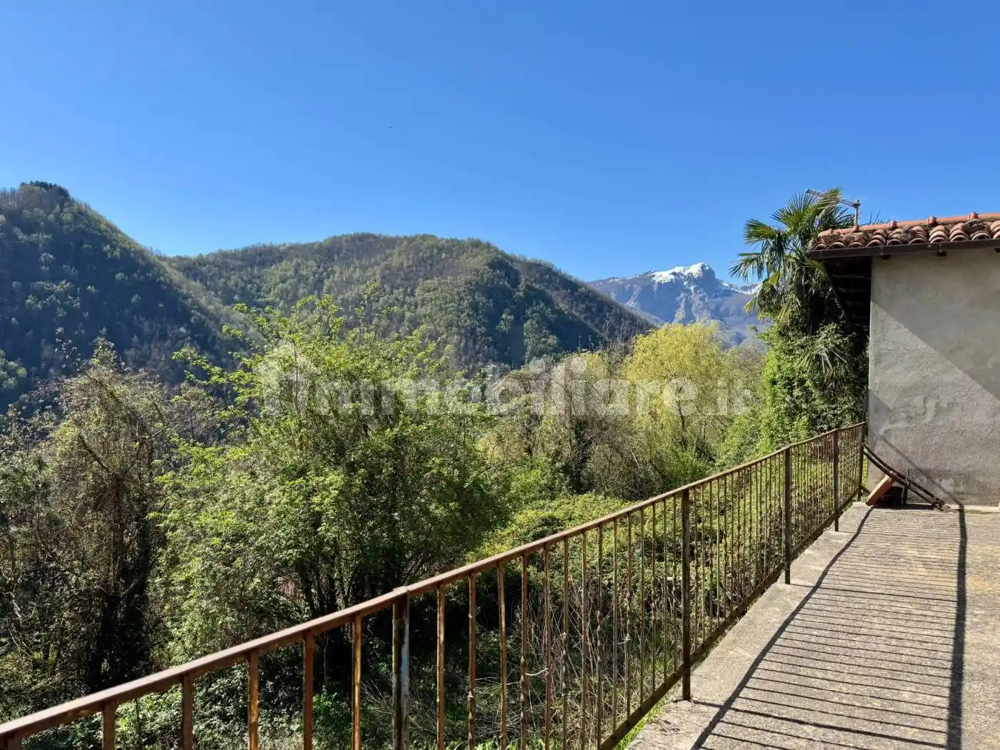 Casa indipendente in vendita a Camporgiano