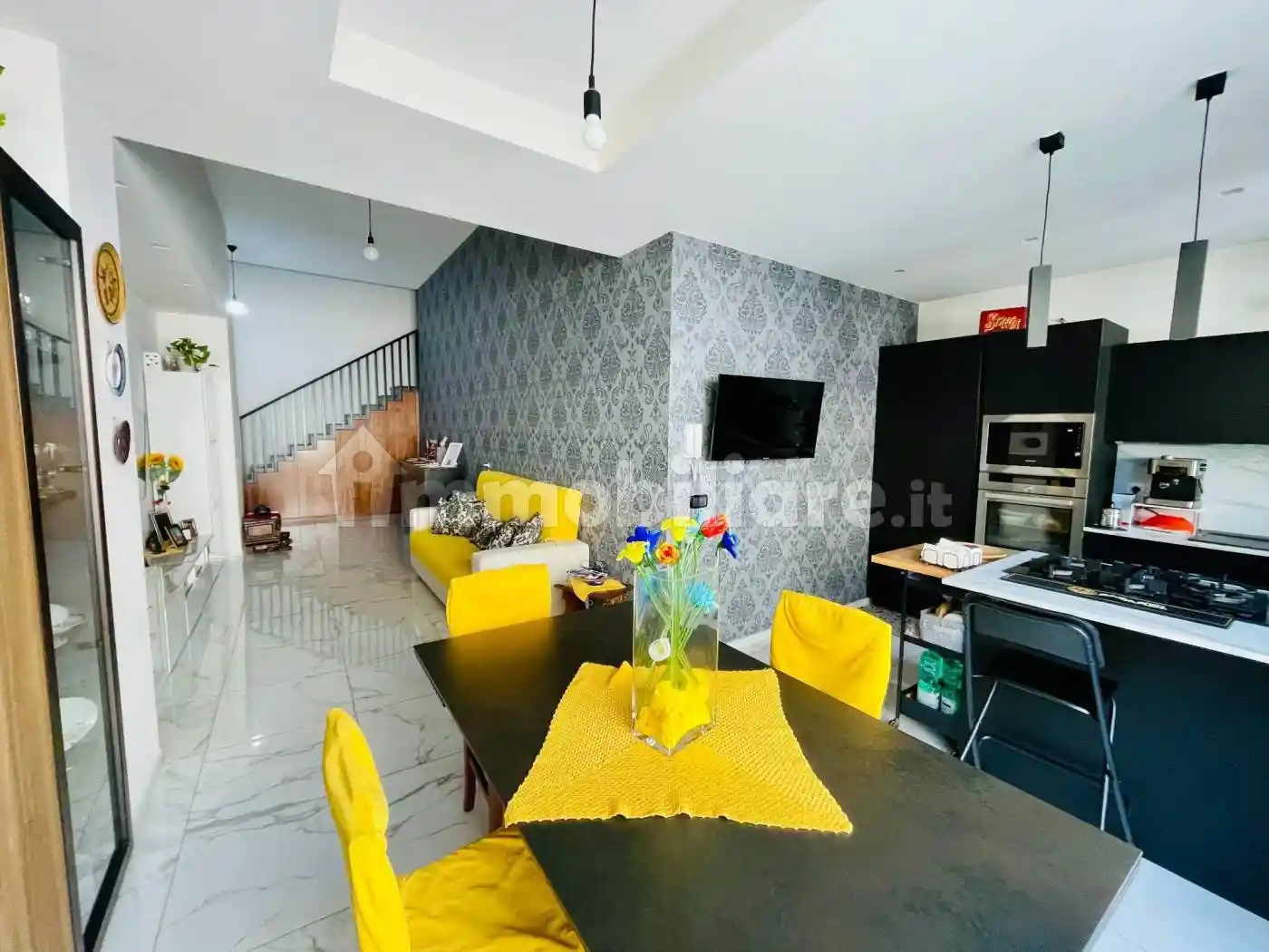 Appartamento in vendita a Napoli