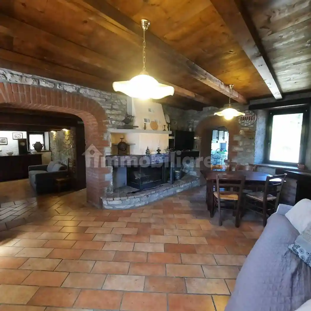 Villa in vendita a Coli