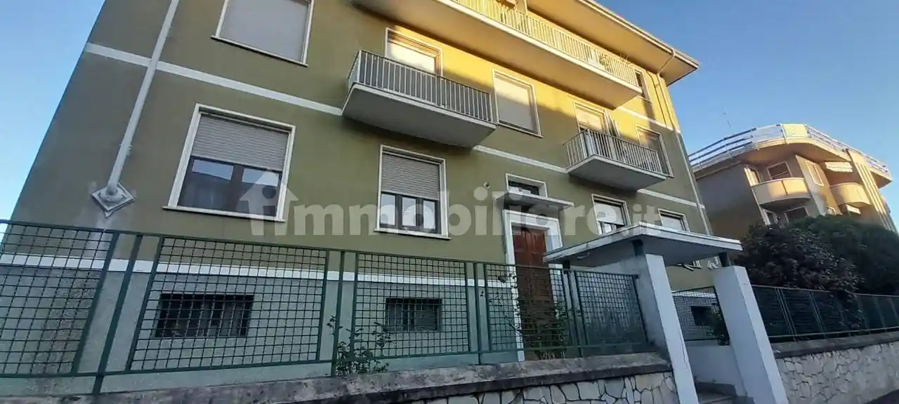 Appartamento in vendita a Novara