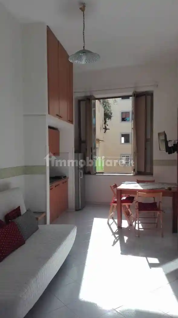 Appartamento in affitto a Napoli