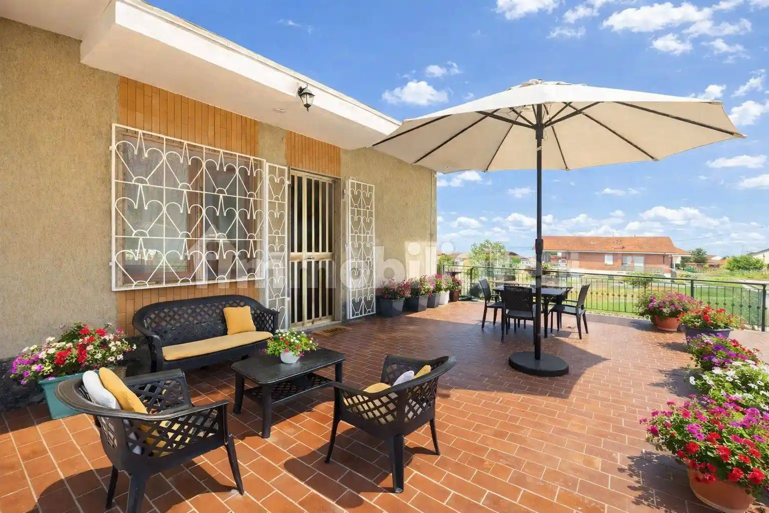 Villa in vendita a Bra