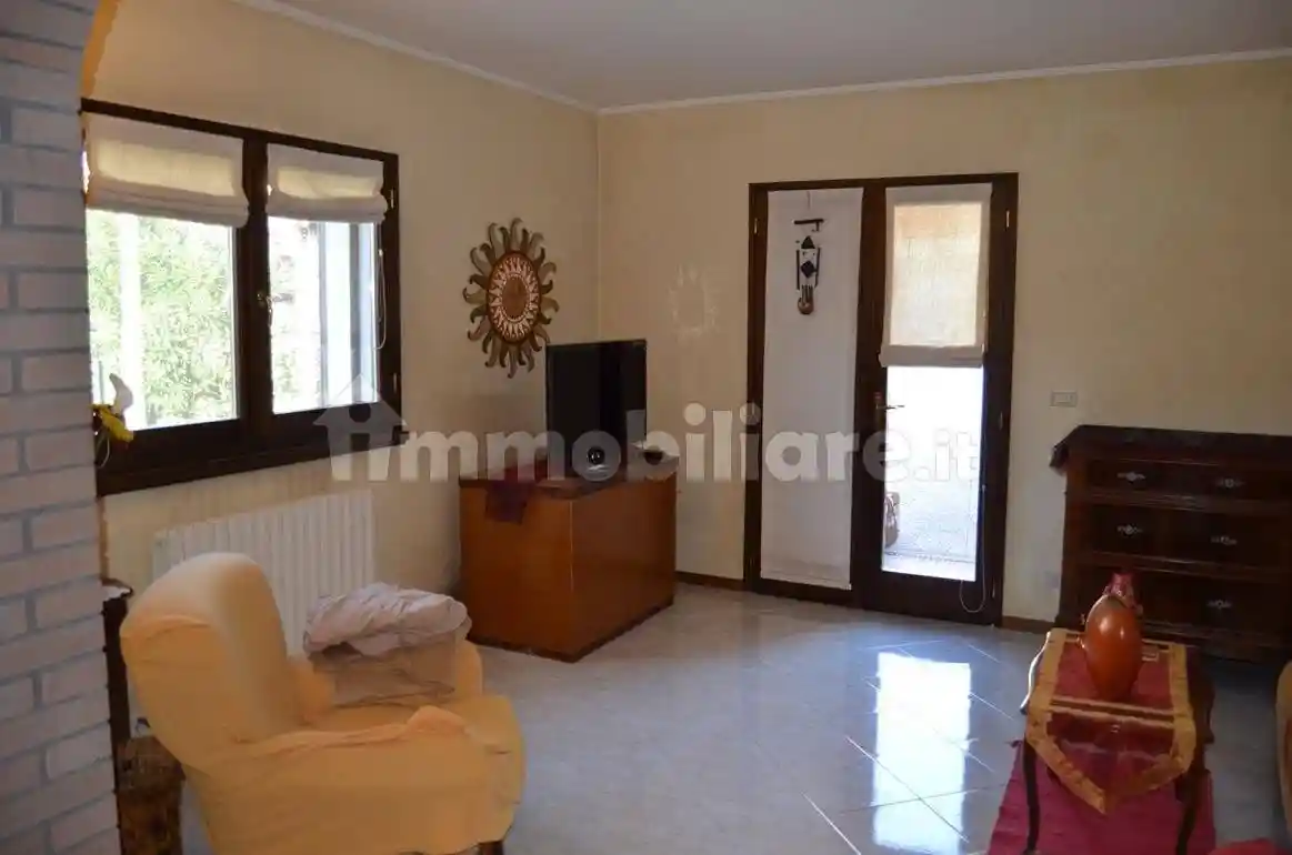 Villa in vendita a Lugo