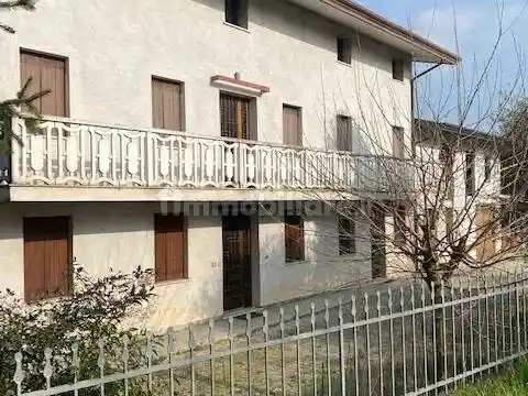 Villa in vendita a Sacile