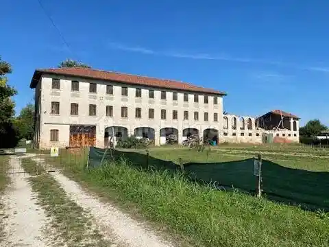 Rustico - Casale in vendita a Gorgo al Monticano