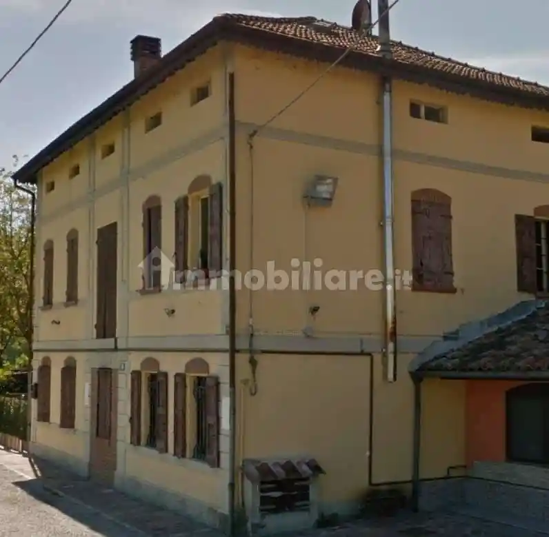 Appartamento in vendita a Correggio