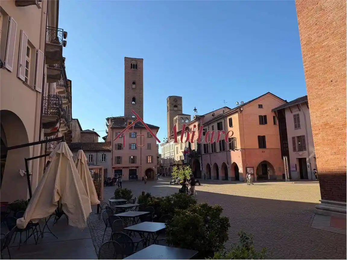 Appartamento in affitto a Alba