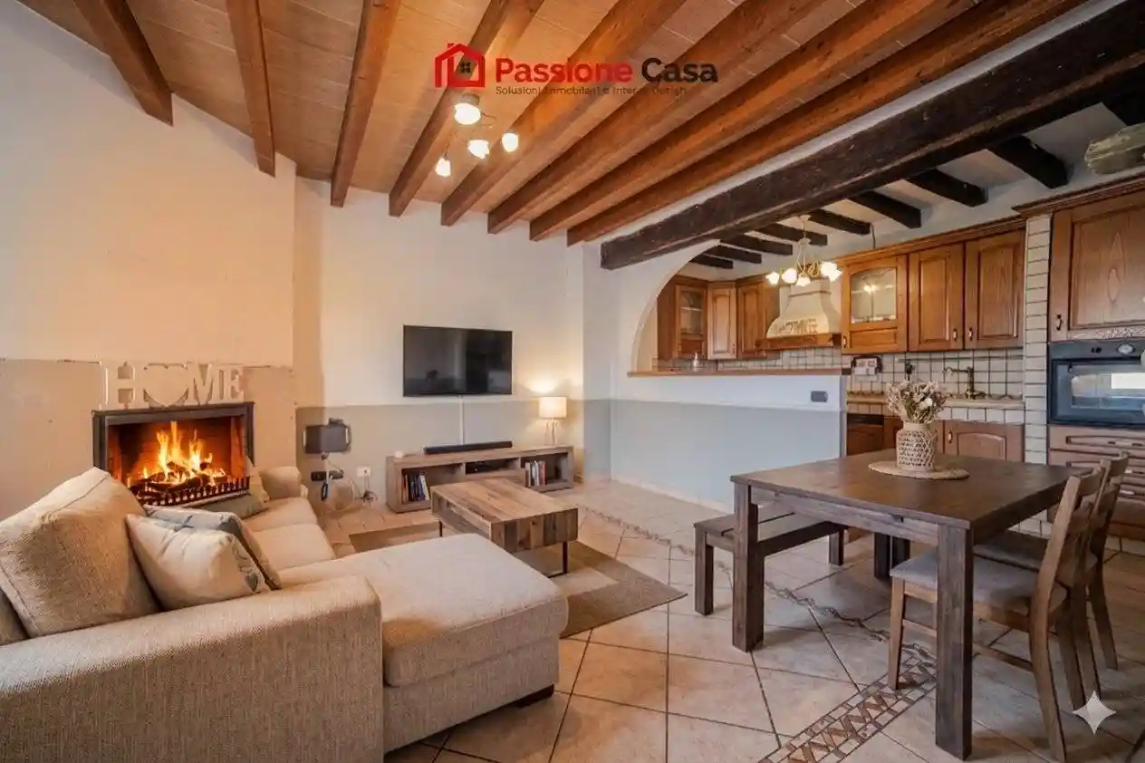 Villetta a schiera in vendita a Traversetolo