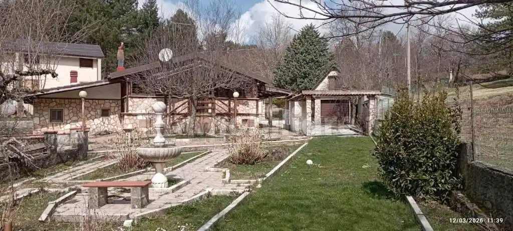 Villa in vendita a Domanico