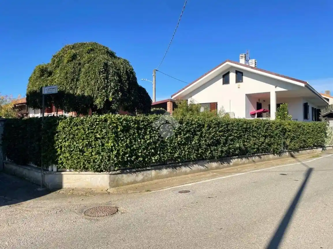 Villa in vendita a San Giusto Canavese