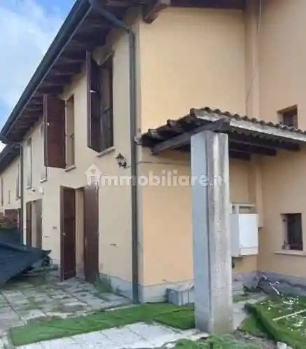 Villetta a schiera in vendita a Reggio Emilia