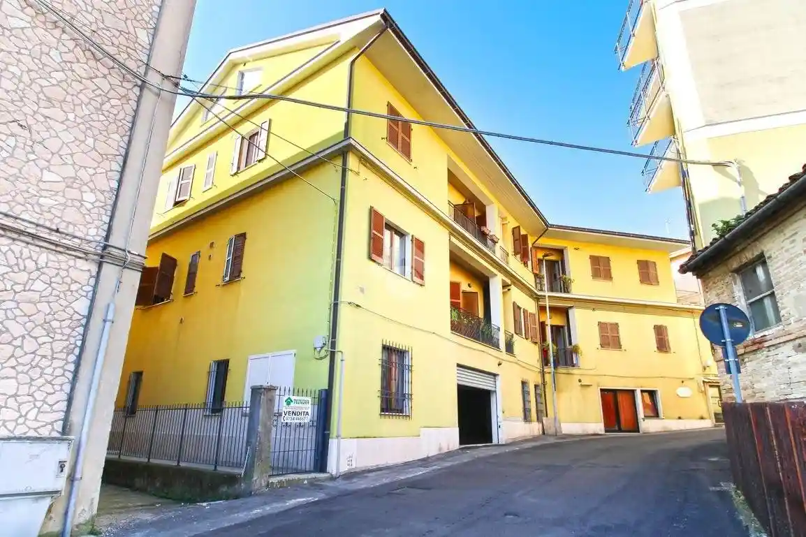 Appartamento in vendita a Monte Urano