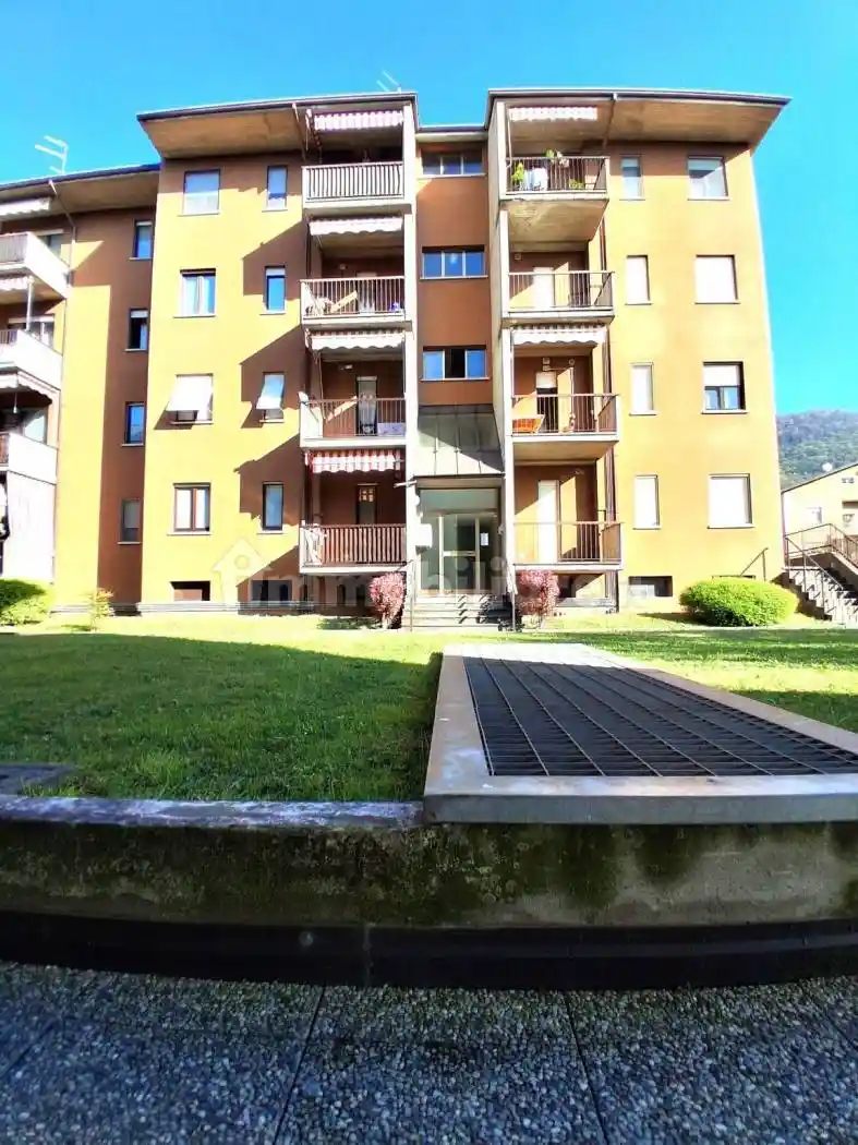 Appartamento in affitto a Nembro