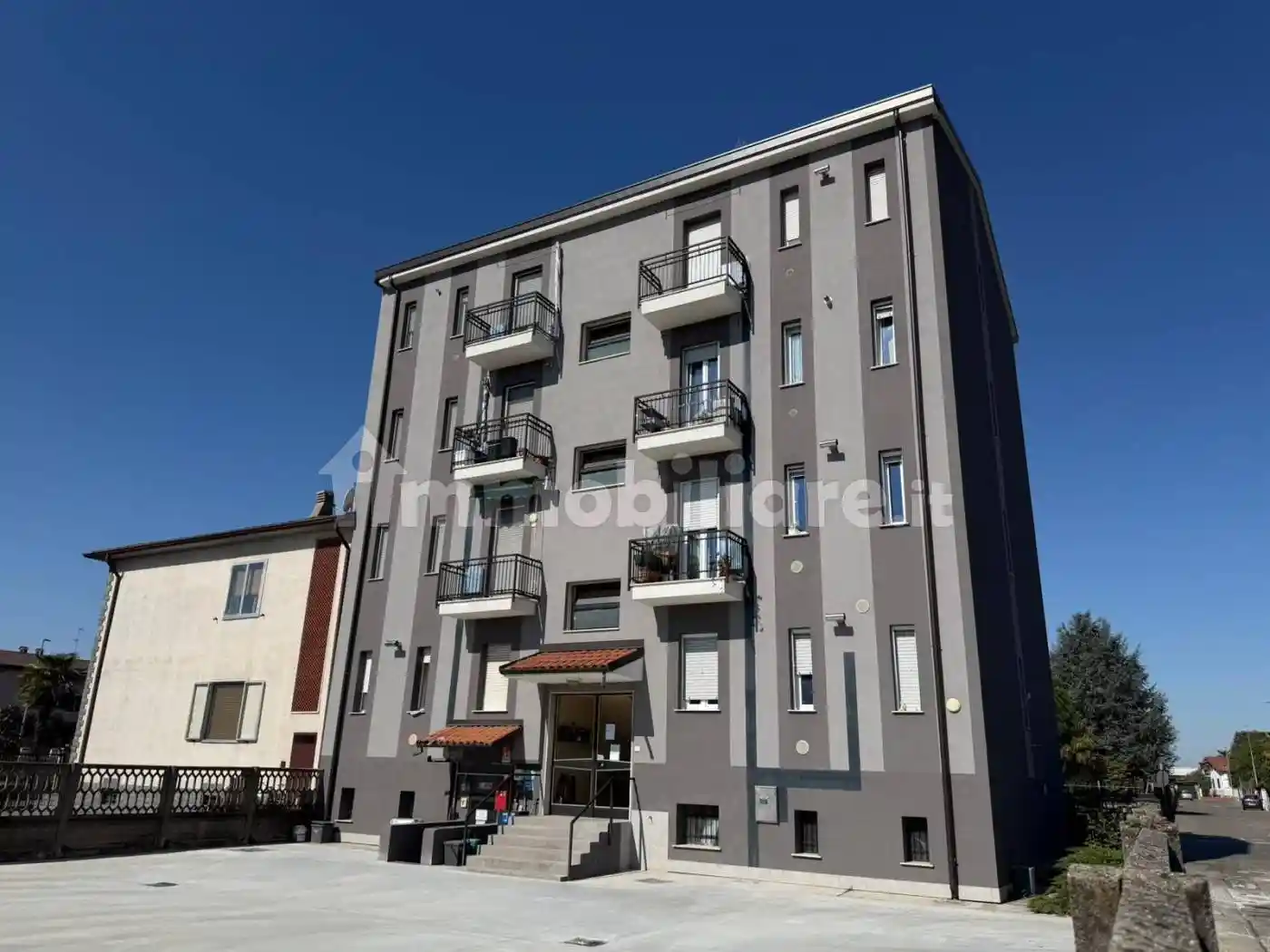 Appartamento in vendita a Casorate Primo