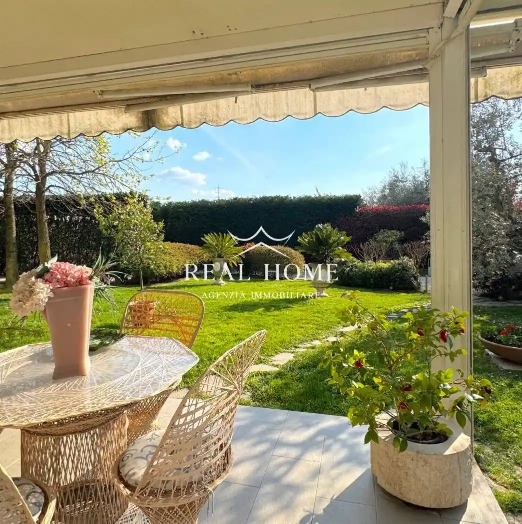 Appartamento in vendita a Prato