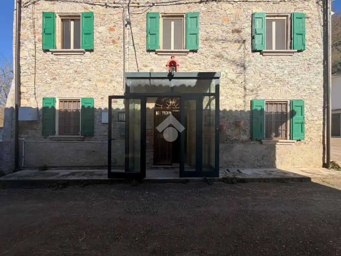 Casa indipendente in vendita a Valsamoggia