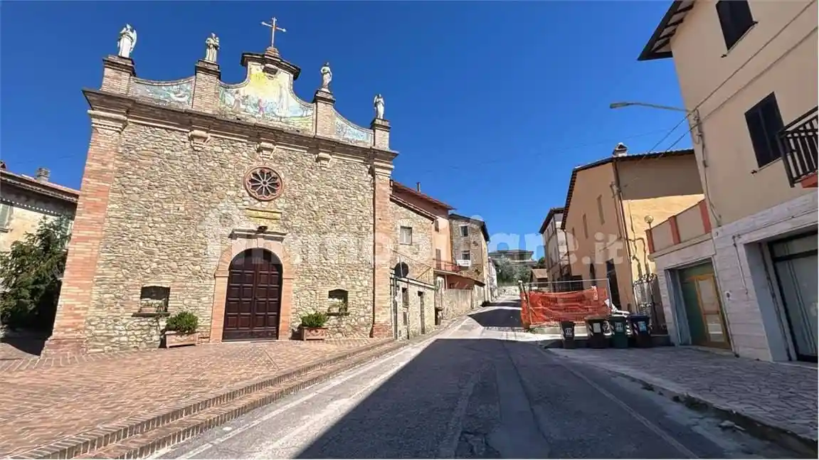 Casa indipendente in vendita a Deruta