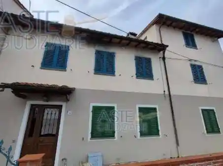 Appartamento in vendita a Pescia