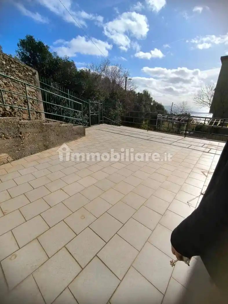 Appartamento in vendita a Albissola Marina