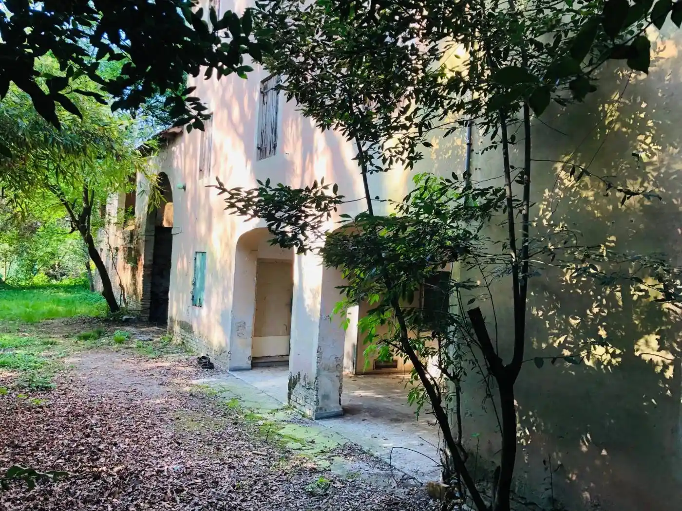 Rustico - Casale in vendita a Treviso